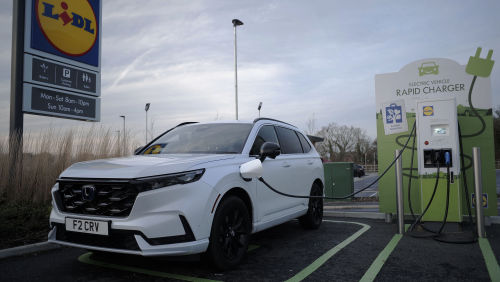 HONDA CR-V ESTATE 2.0 ePHEV Advance Tech 5dr eCVT view 5